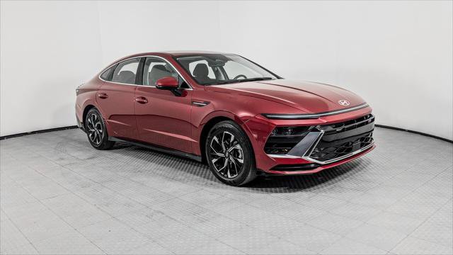 Used 2025 Hyundai Sonata SEL FWD image 11