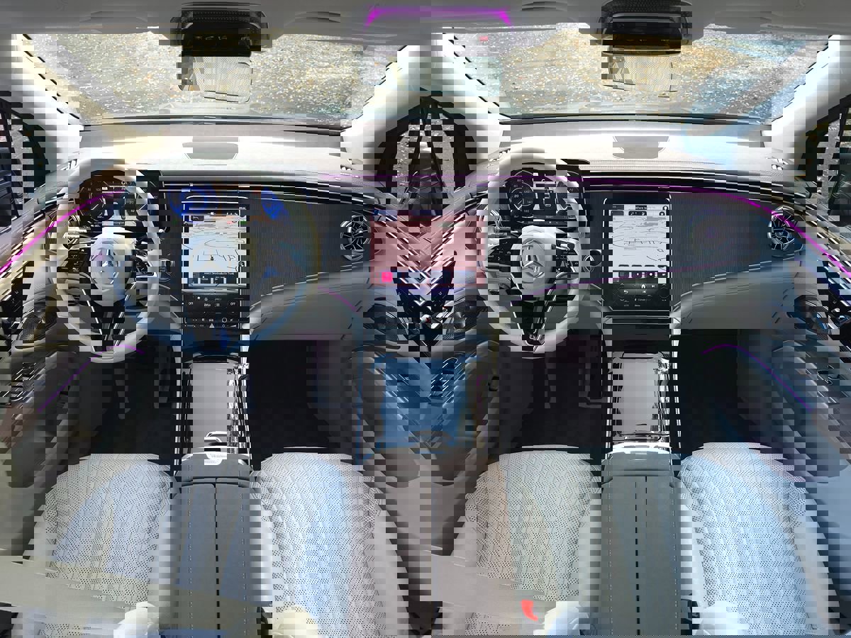 Used 2023 Mercedes-Benz EQS 450+ SUV image 10