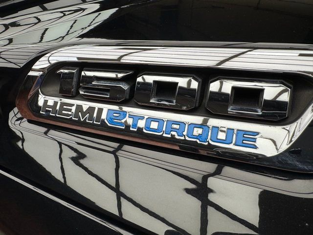 Used 2022 RAM 1500 Big Horn image 6