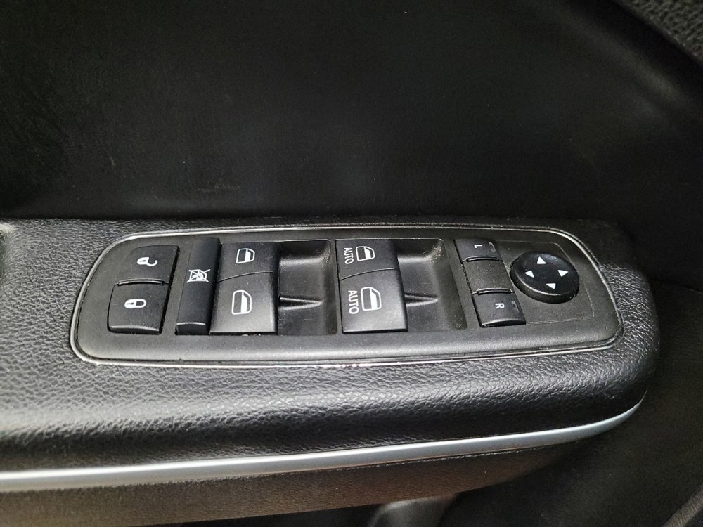 Used 2021 Dodge Charger SXT w/ Leather Interior Group image 27
