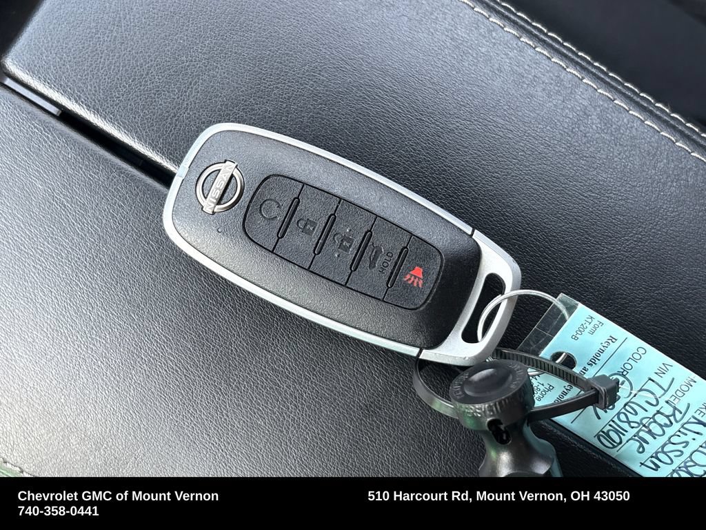 Used 2026 Nissan Rogue SV AWD/4WD image 30