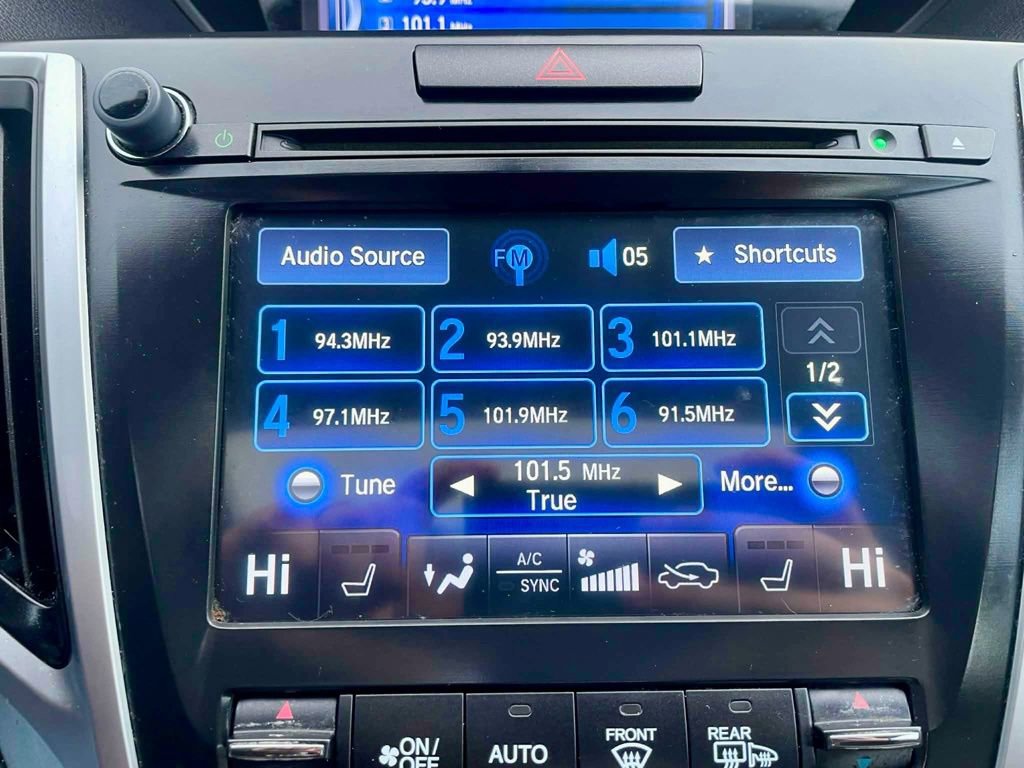 Used 2015 Acura TLX image 25