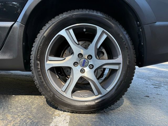 Used 2012 Volvo XC70 T6 image 35