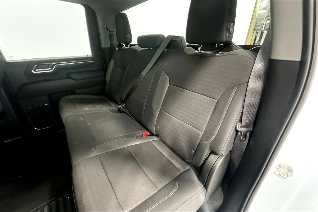 Used 2024 Chevrolet Silverado 2500 LT image 36