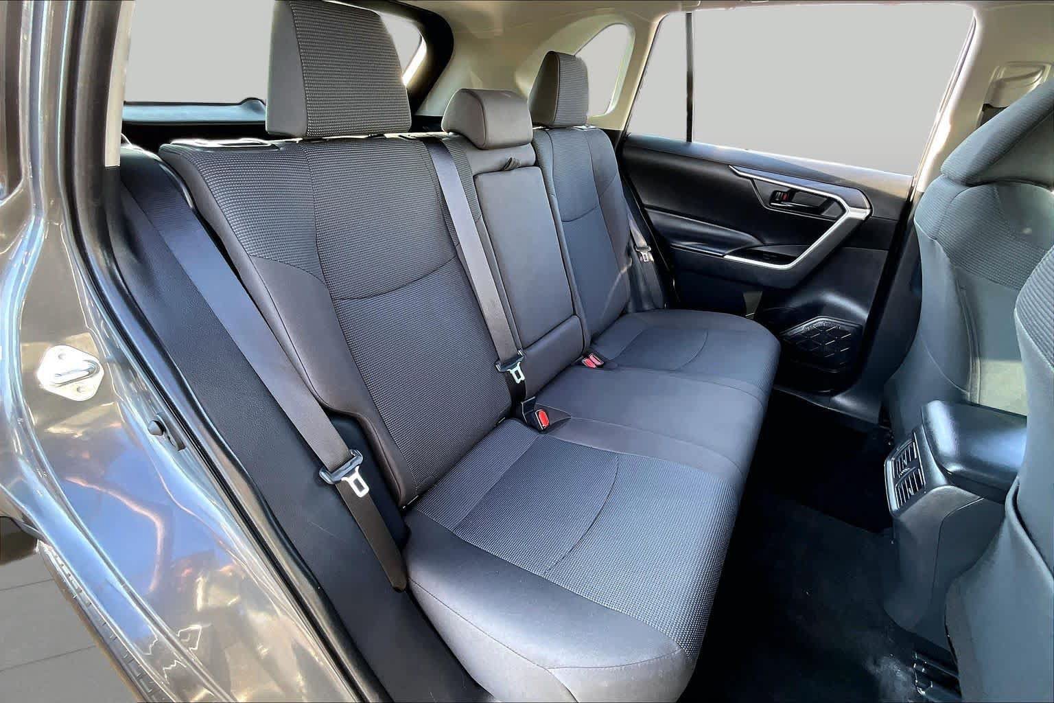 Used 2025 Toyota RAV4 LE FWD image 21