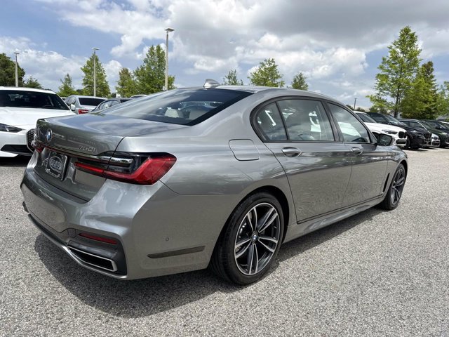 Used 2021 BMW 750i xDrive w/ Executive Package AWD/4WD image 3