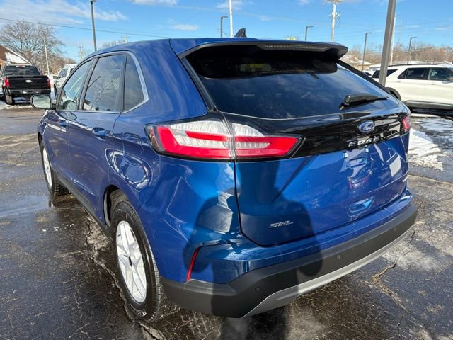 Used 2023 Ford Edge SEL image 5