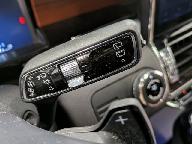 Used 2022 Lincoln Navigator Reserve image 17