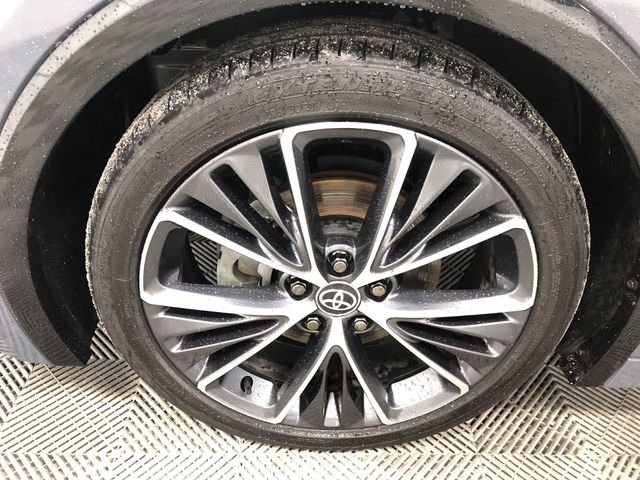 Used 2024 Toyota Prius XLE AWD/4WD image 28