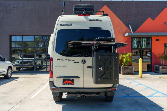 Used 2024 Mercedes-Benz Sprinter 2500 image 6