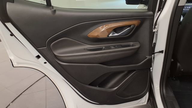 Used 2020 GMC Terrain SLE w/ Driver Convenience Package image 16