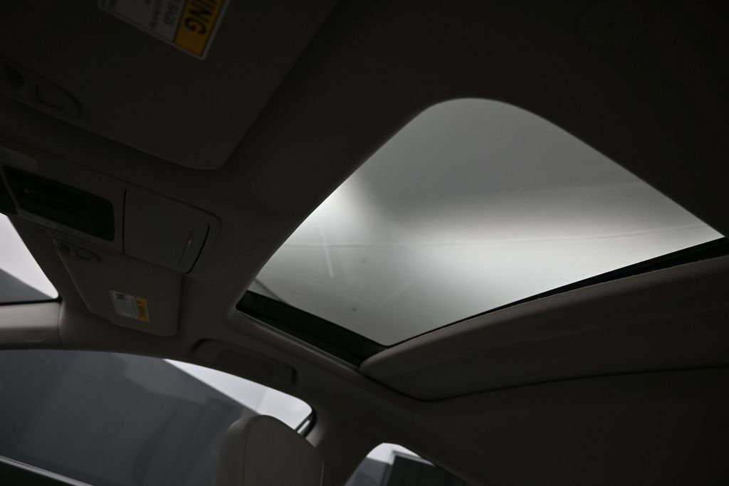 Certified 2024 Honda Accord EX-L image 18