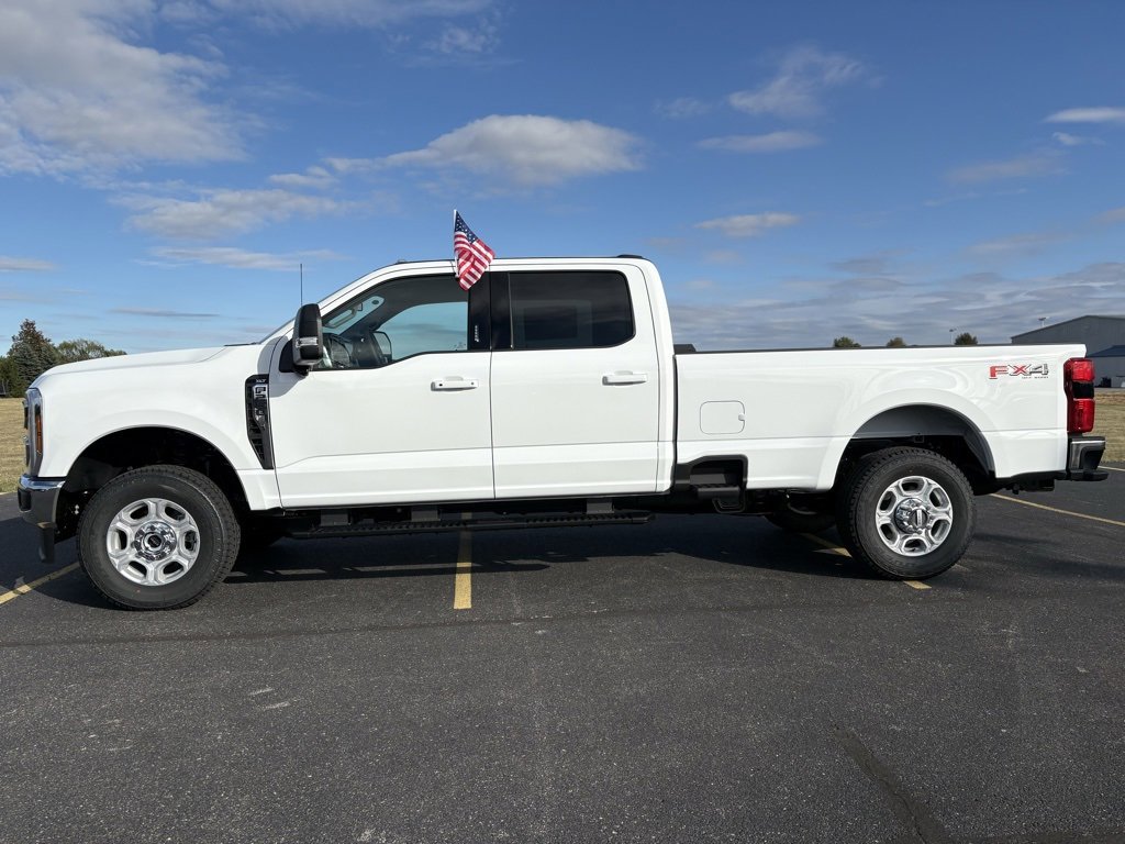 New 2026 Ford F250 XLT image 9