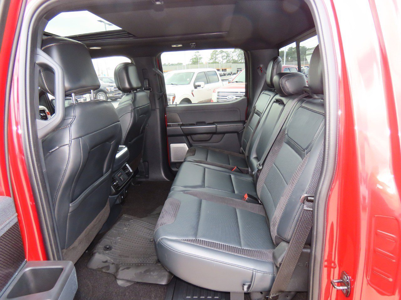 Certified 2022 Ford F150 Raptor w/ Equipment Group 801A High image 21