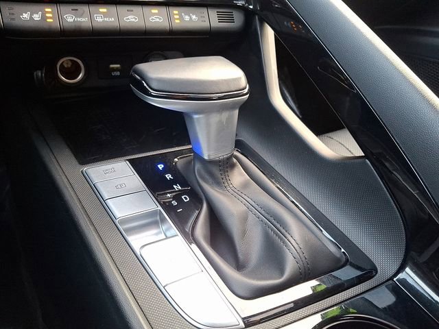 Used 2021 Hyundai Elantra Limited image 15