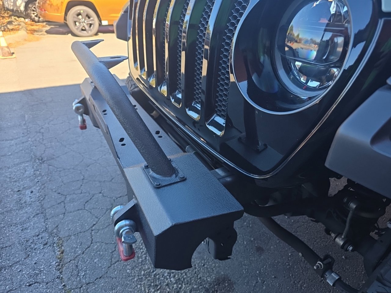 Used 2023 Jeep Wrangler Unlimited Sport AWD/4WD image 16