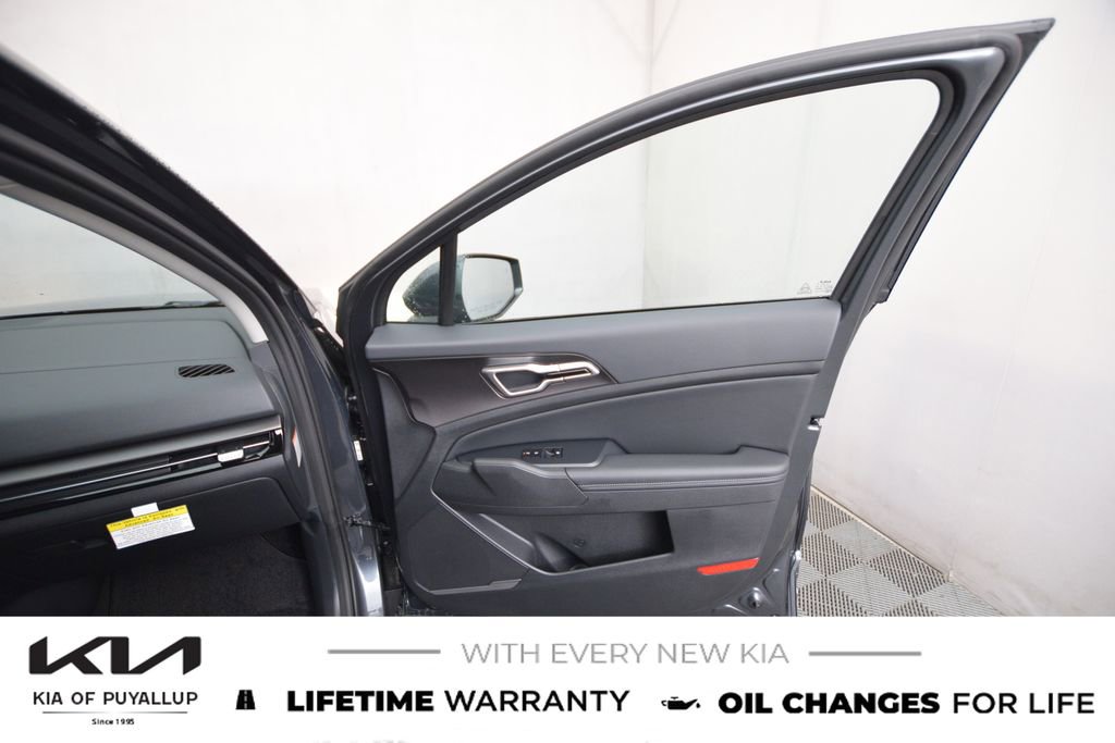 New 2026 Kia Sportage EX image 15