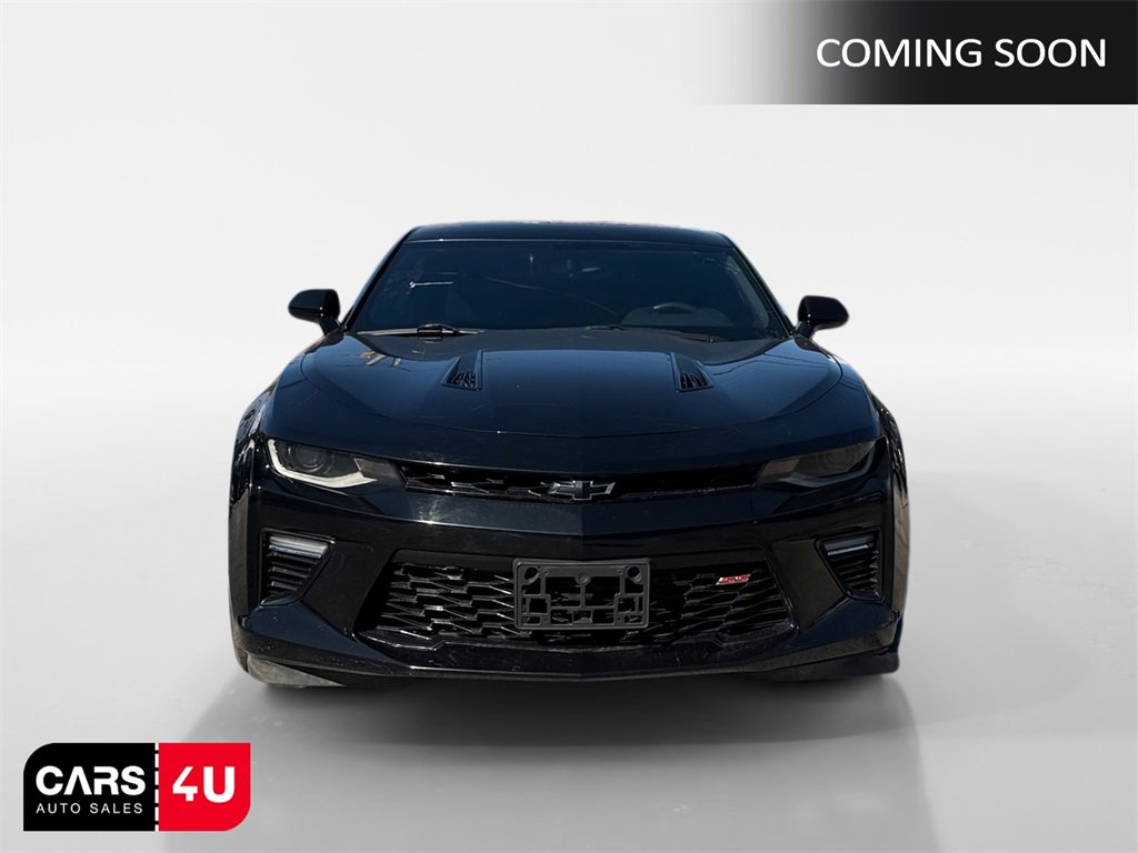 Used 2017 Chevrolet Camaro SS image 2