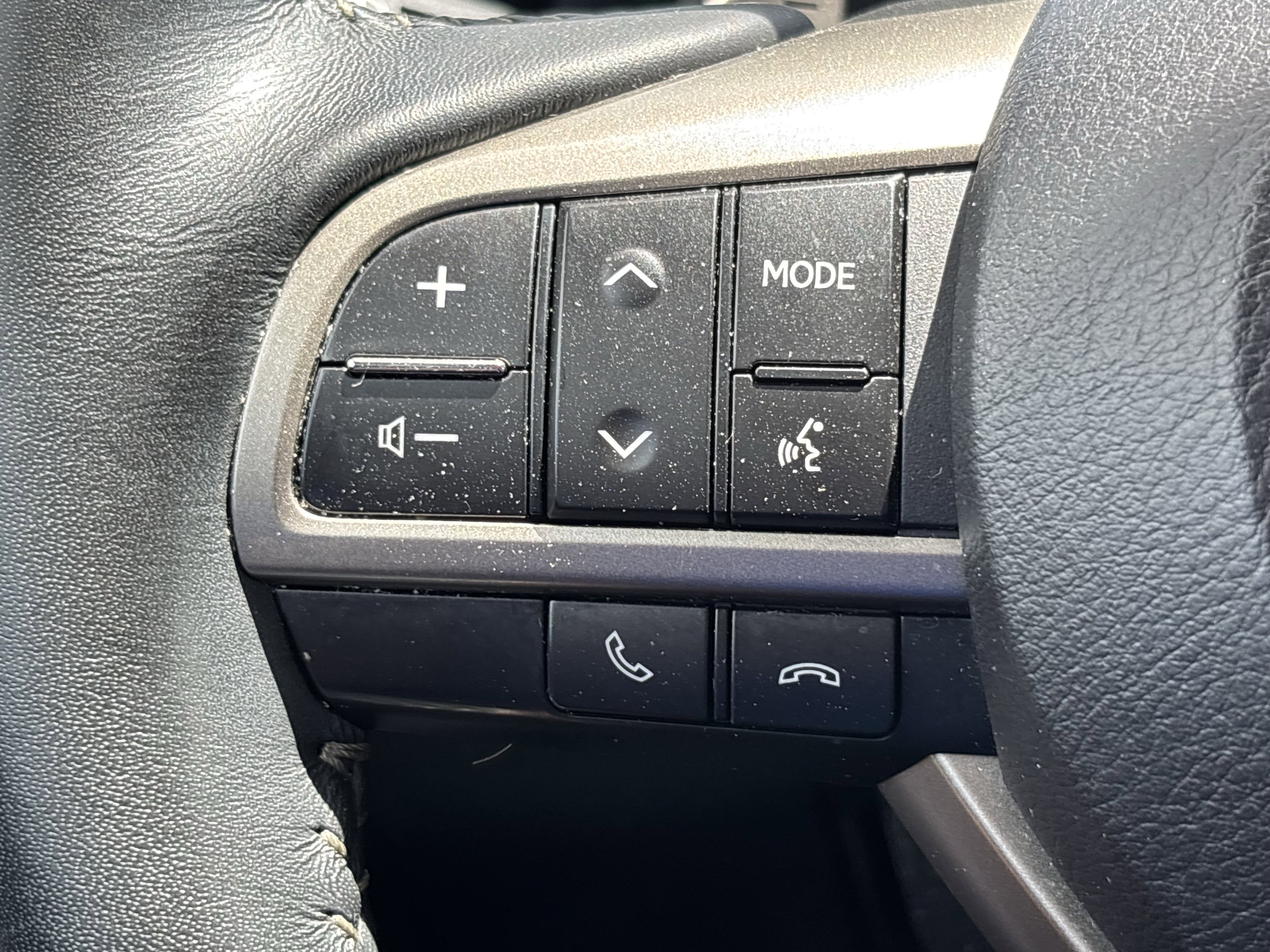 Used 2022 Lexus RX 350 FWD w/ Premium Package image 19