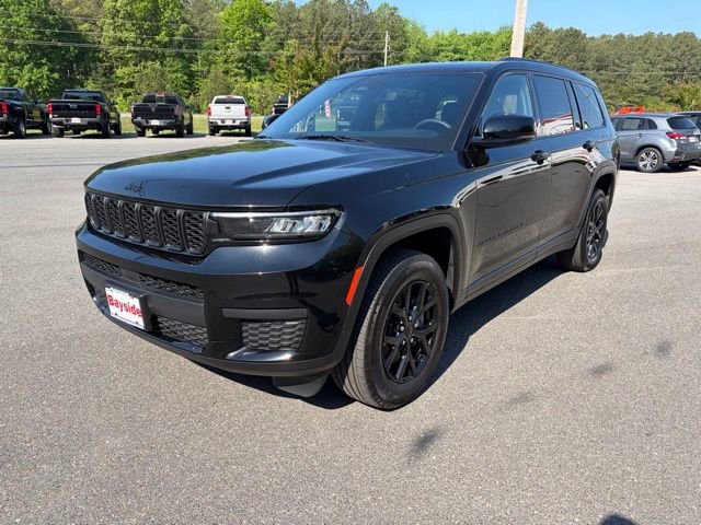 Used 2024 Jeep Grand Cherokee L Laredo AWD/4WD image 7