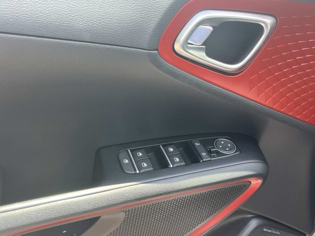 Used 2023 Kia Soul GT-Line w/ GT-Line Technology Package FWD image 31