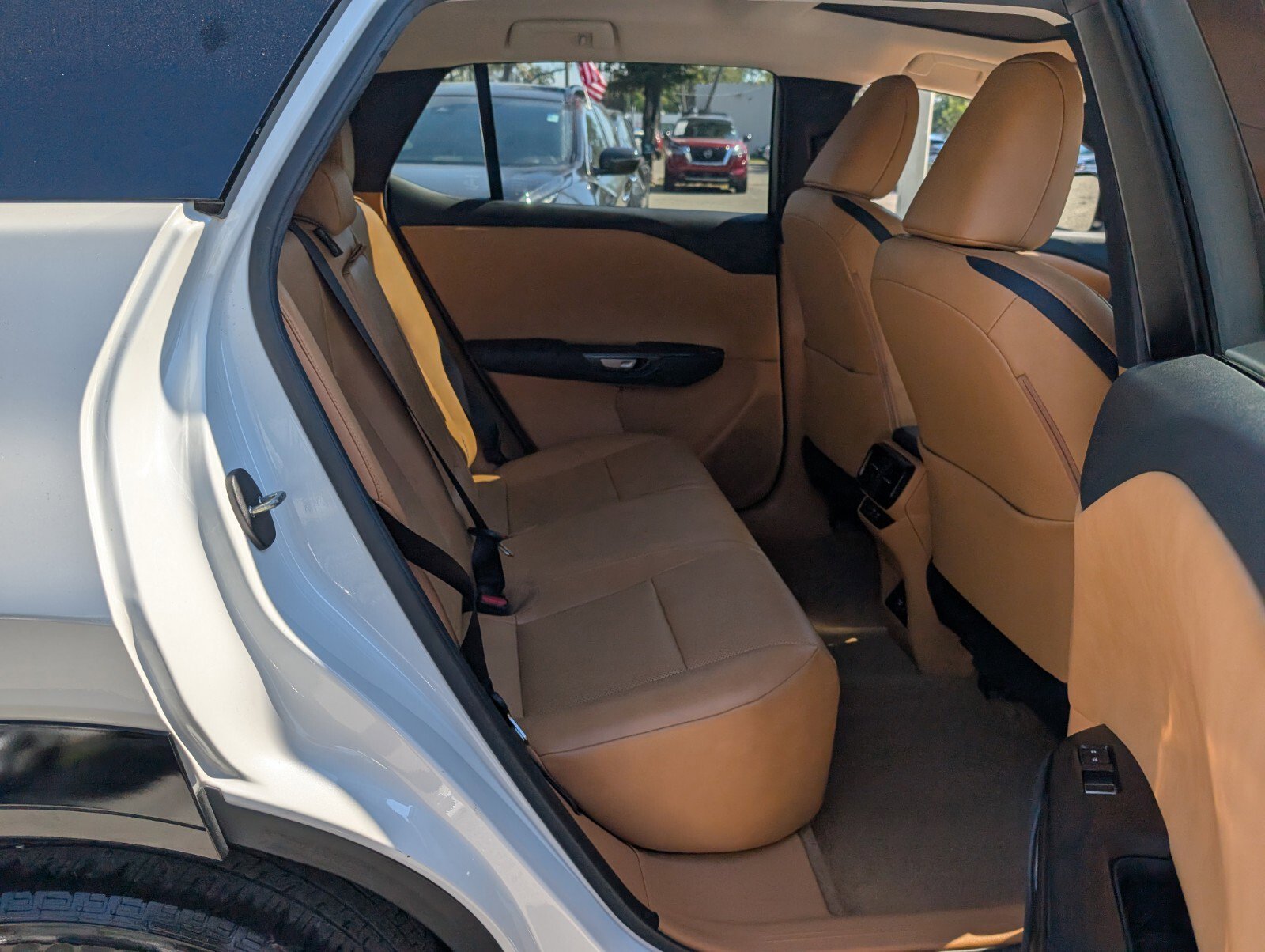 Used 2024 Lexus RZ 300e Premium image 19