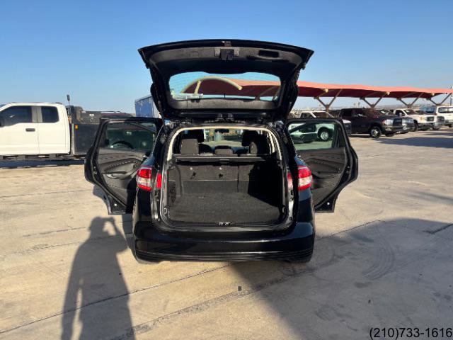 Used 2017 Ford C-MAX SE w/ Cold Weather Package image 25