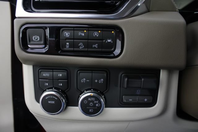 New 2026 GMC Yukon XL Denali image 10