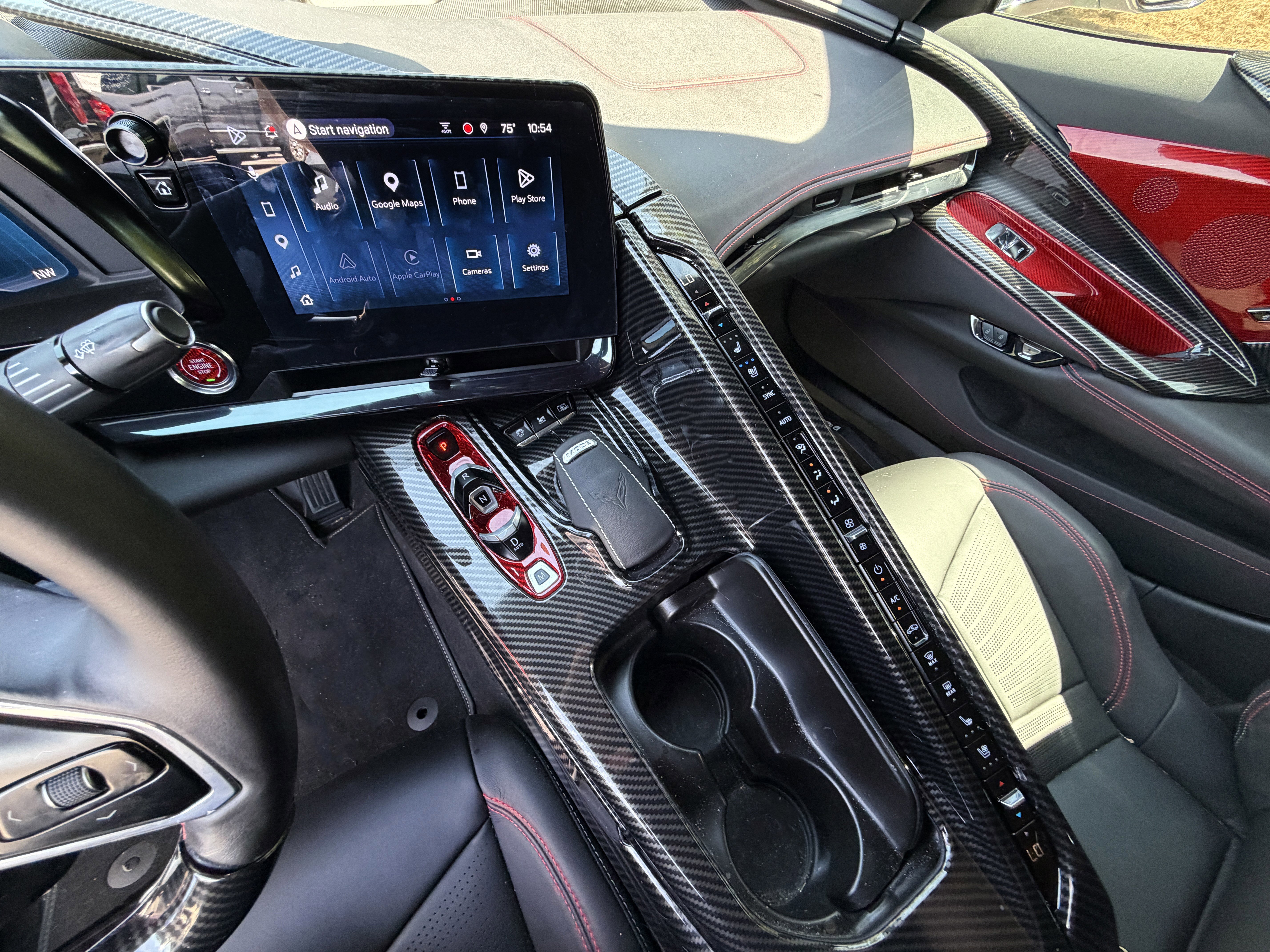 Used 2025 Chevrolet Corvette Stingray Preferred Cpe w/ Z51 Performance Package RWD image 10