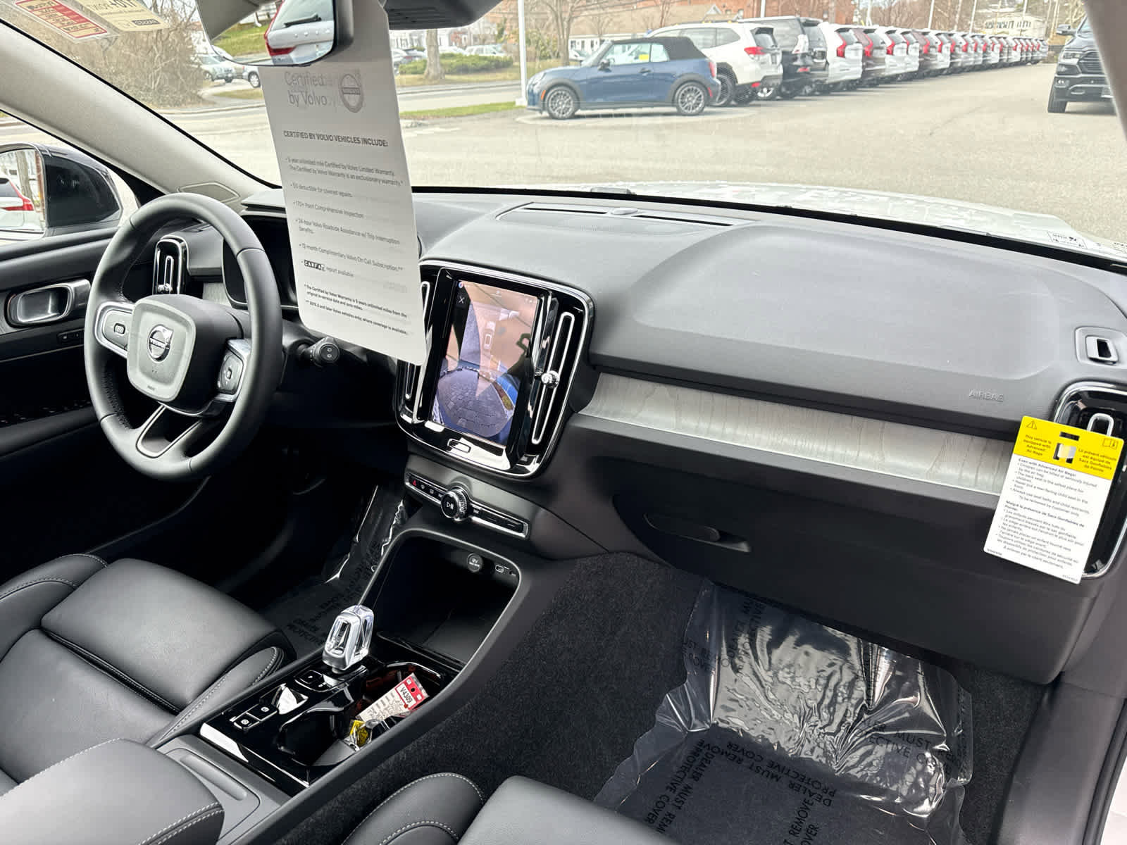 Used 2026 Volvo XC40 B5 Plus w/ Protection Package Premier image 30