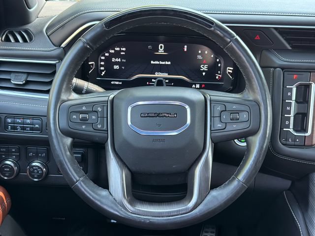 Used 2024 GMC Yukon Denali Ultimate AWD/4WD image 25