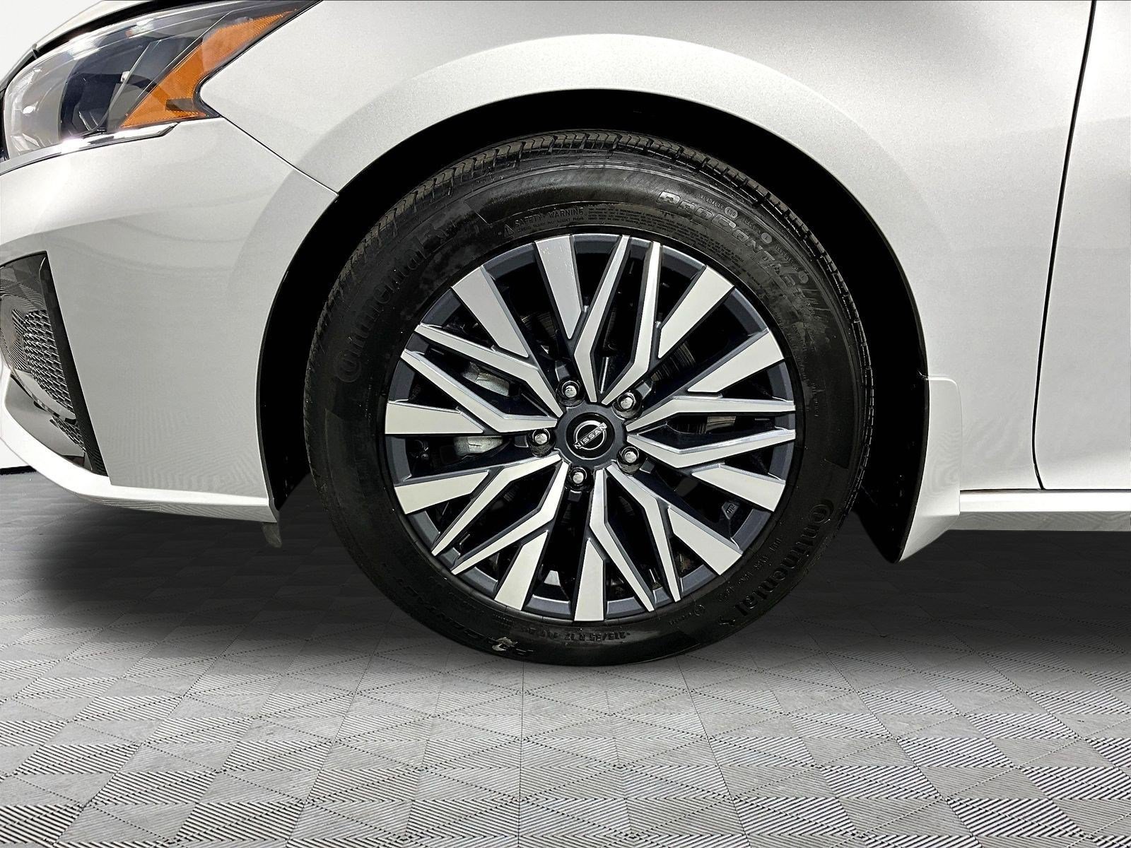 Certified 2023 Nissan Altima 2.5 SV FWD image 33