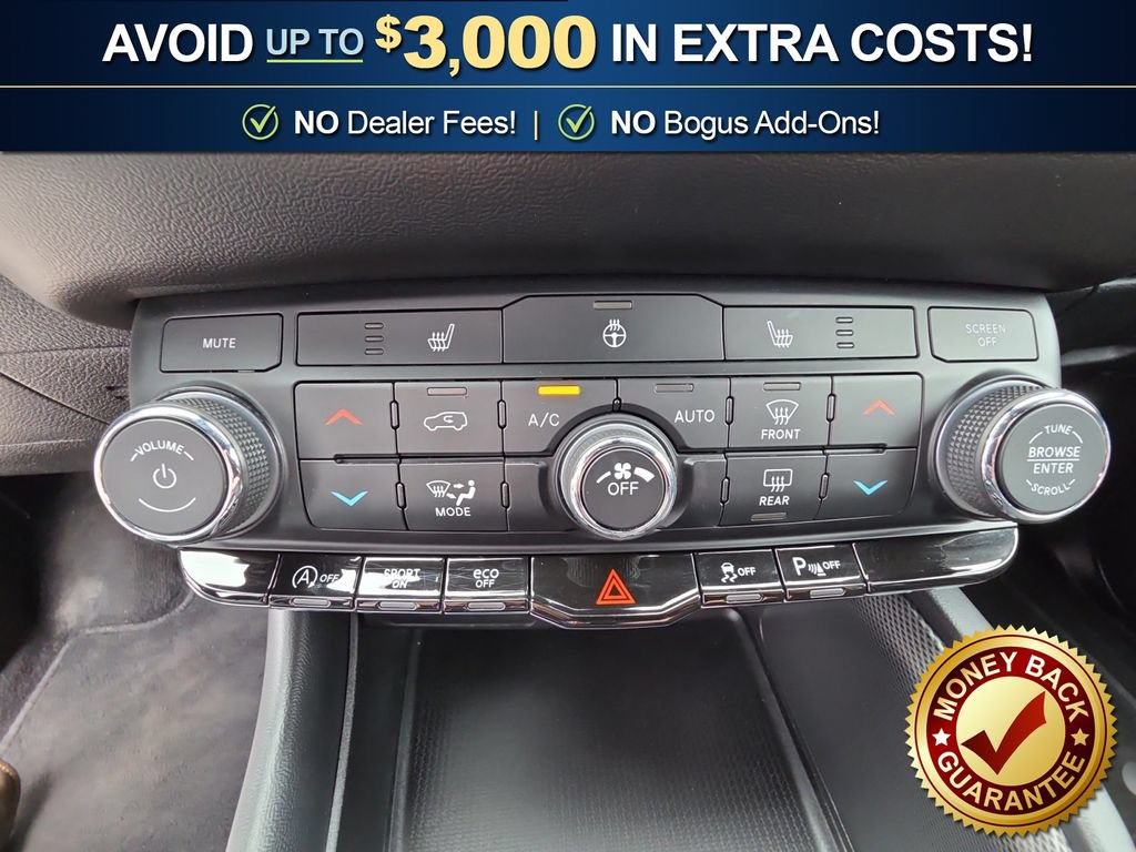 Used 2025 Dodge Durango GT AWD/4WD image 28