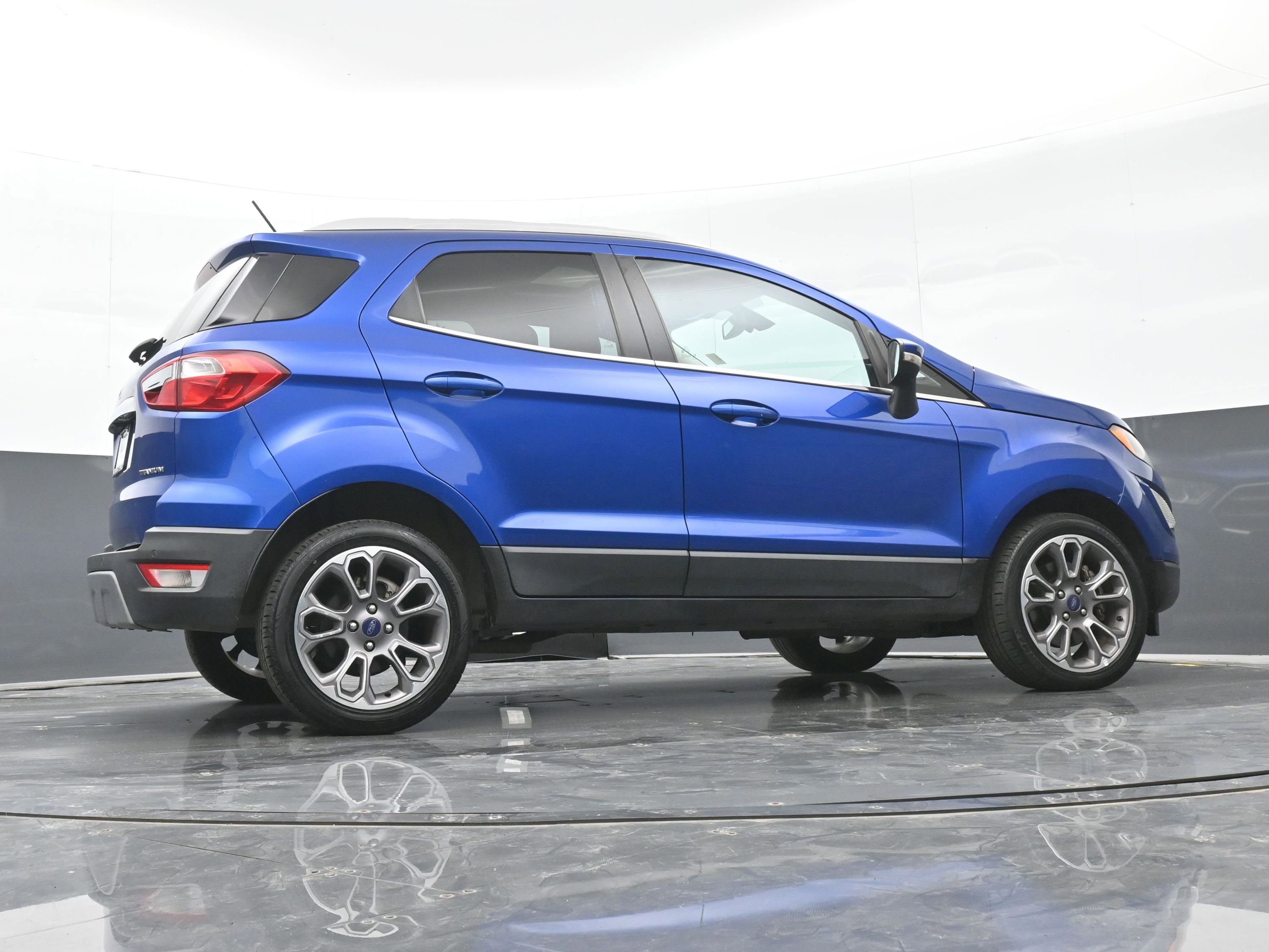 Used 2021 Ford EcoSport Titanium FWD image 37