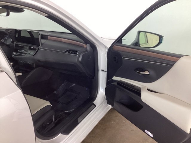 Used 2024 Lexus ES 350 w/ Premium Package FWD image 21