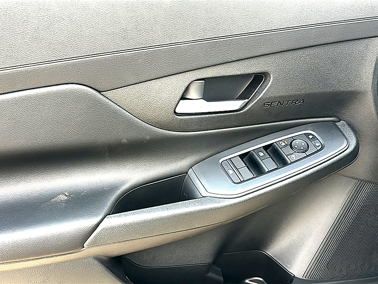 New 2026 Nissan Sentra SV w/ SV Convenience Package image 13