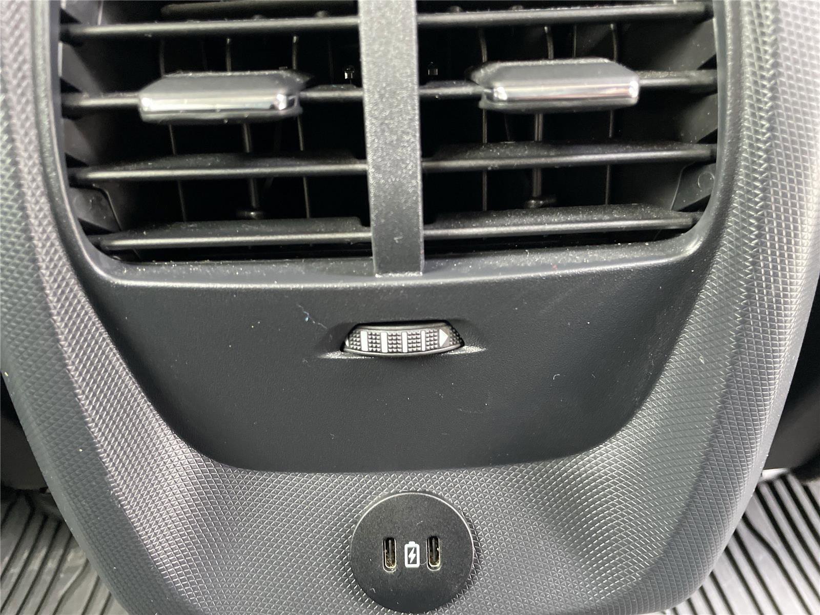 Used 2025 Ford Mustang Mach-E Premium w/ Sport Appearance Package AWD/4WD image 31