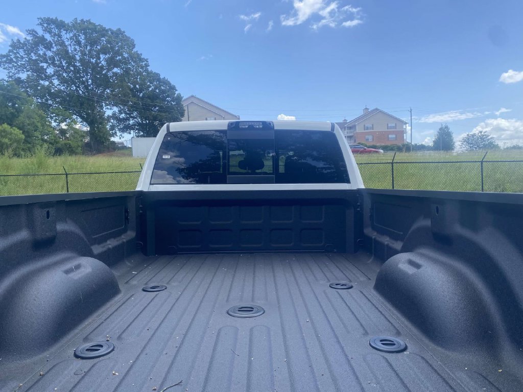 New 2026 RAM 3500 Big Horn AWD/4WD image 38