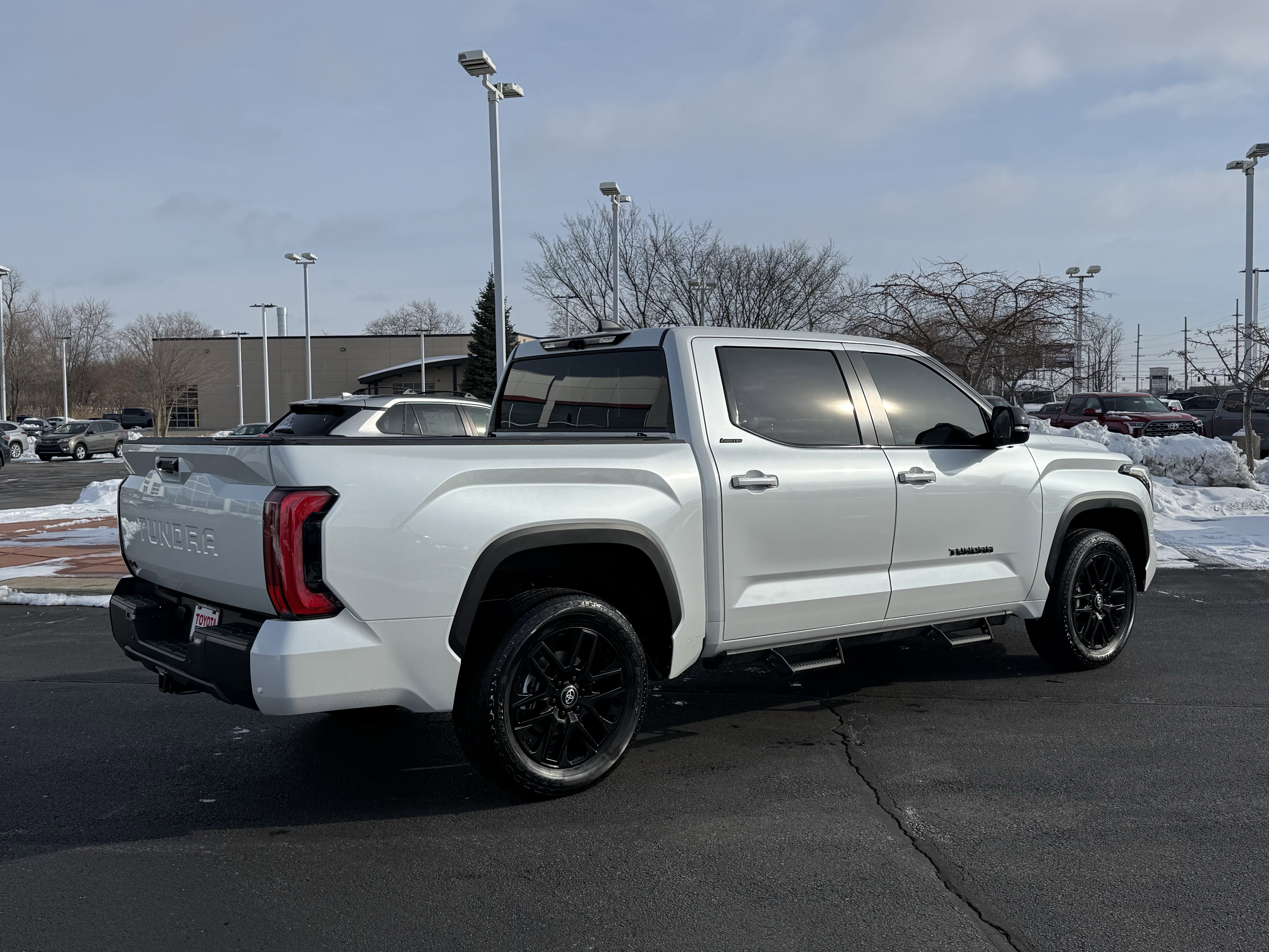 Used 2025 Toyota Tundra Limited image 9