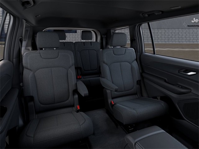 Certified 2025 Jeep Grand Cherokee L Laredo image 15