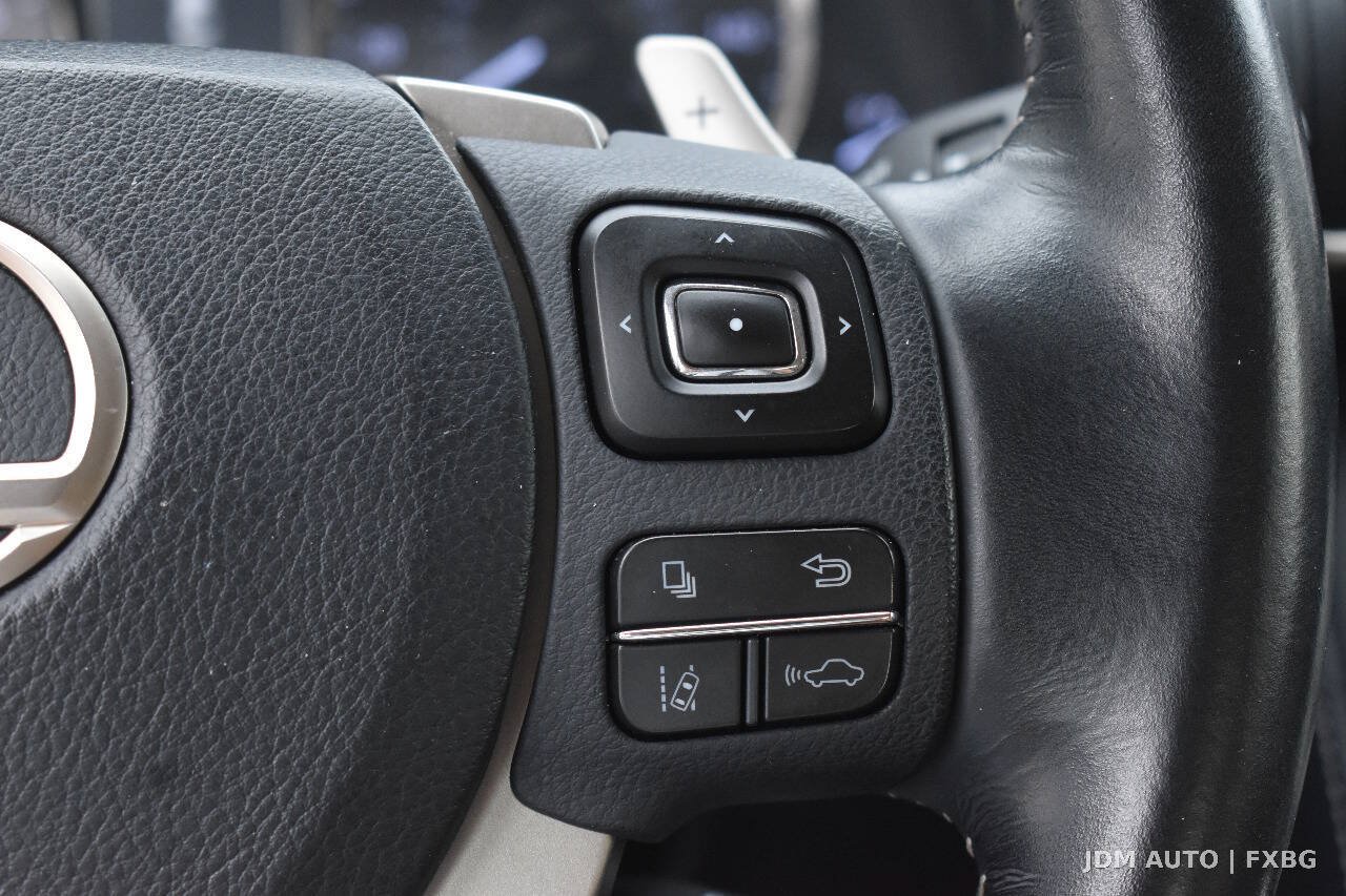 Used 2018 Lexus IS 300 AWD w/ Comfort Package image 21