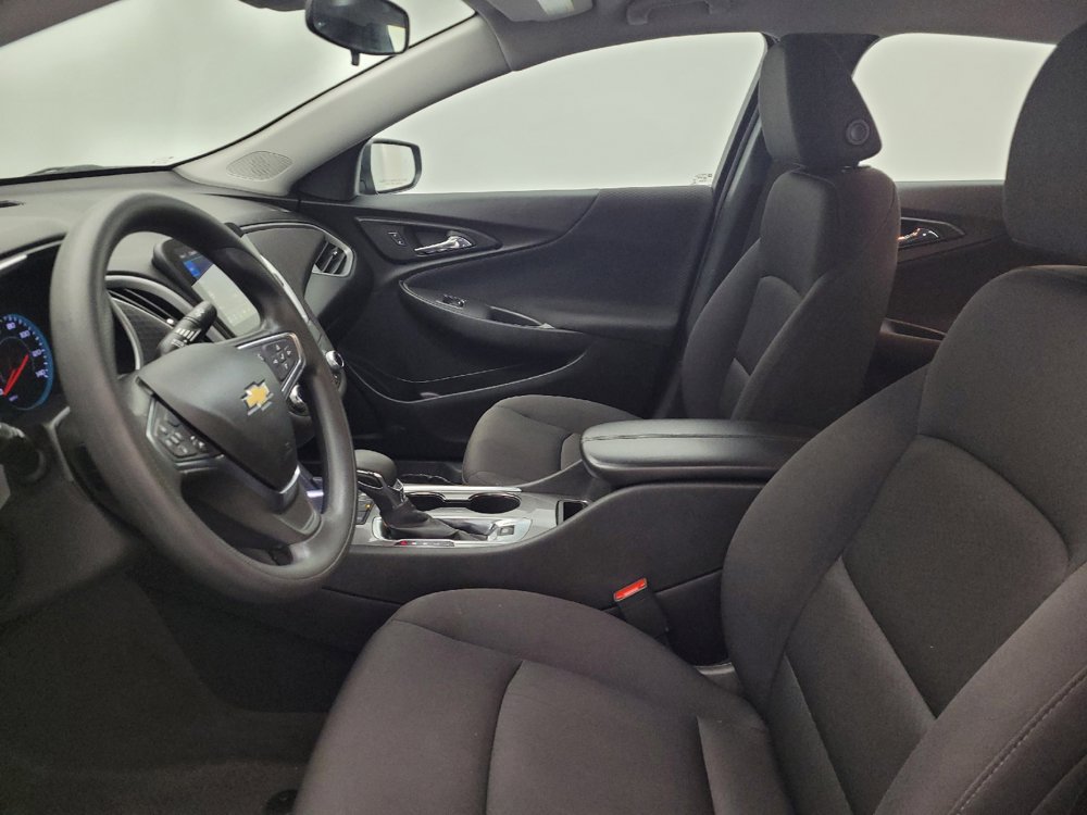 Used 2024 Chevrolet Malibu LT FWD image 17
