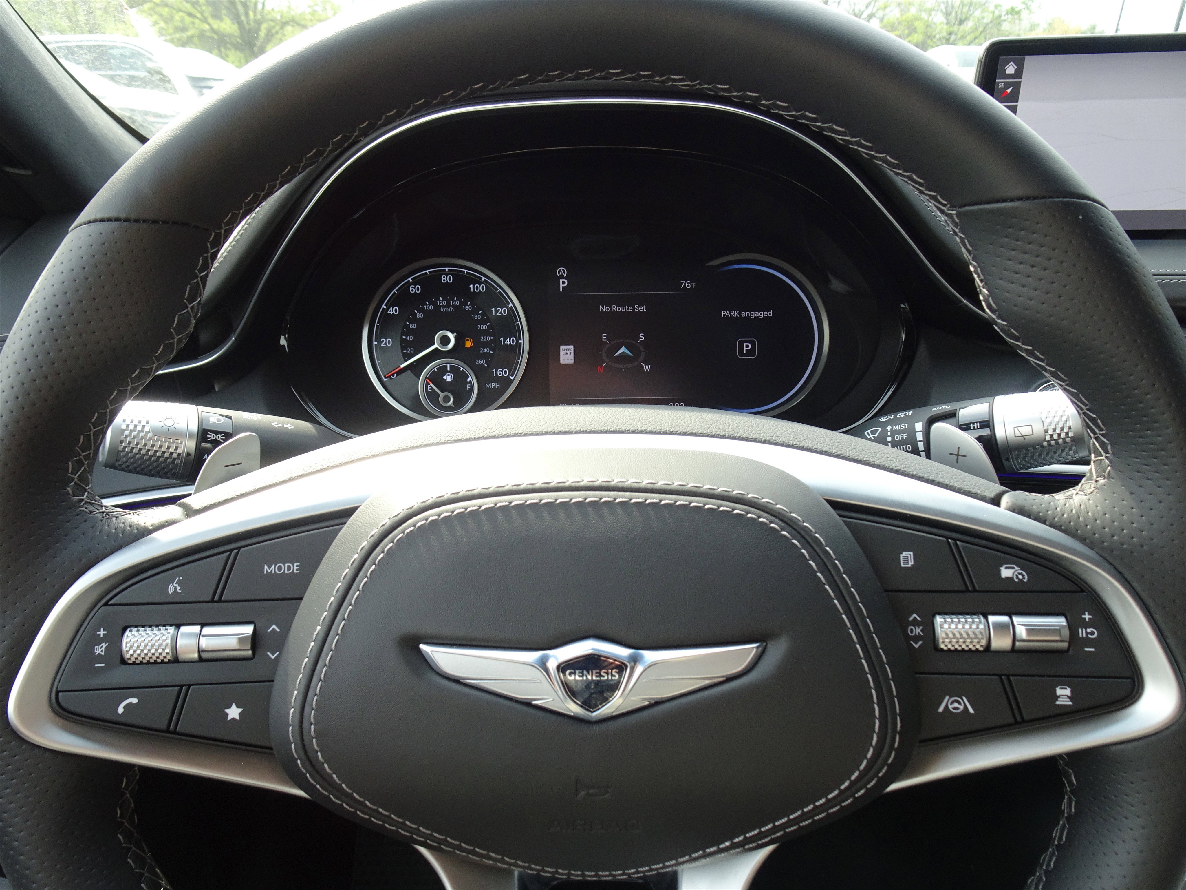 New 2025 Genesis GV70 3.5T Sport w/ Sport Advanced Package image 18