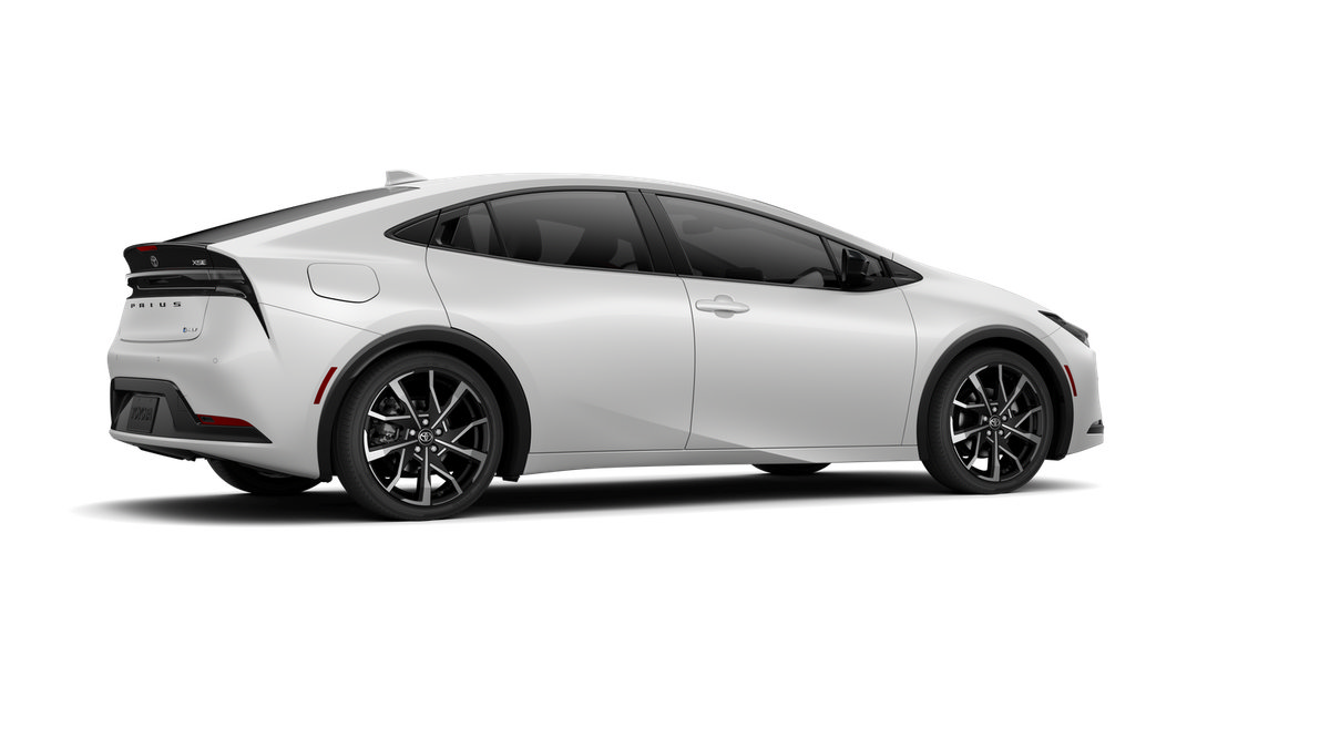 New 2026 Toyota Prius Plug-In Hybrid FWD image 28