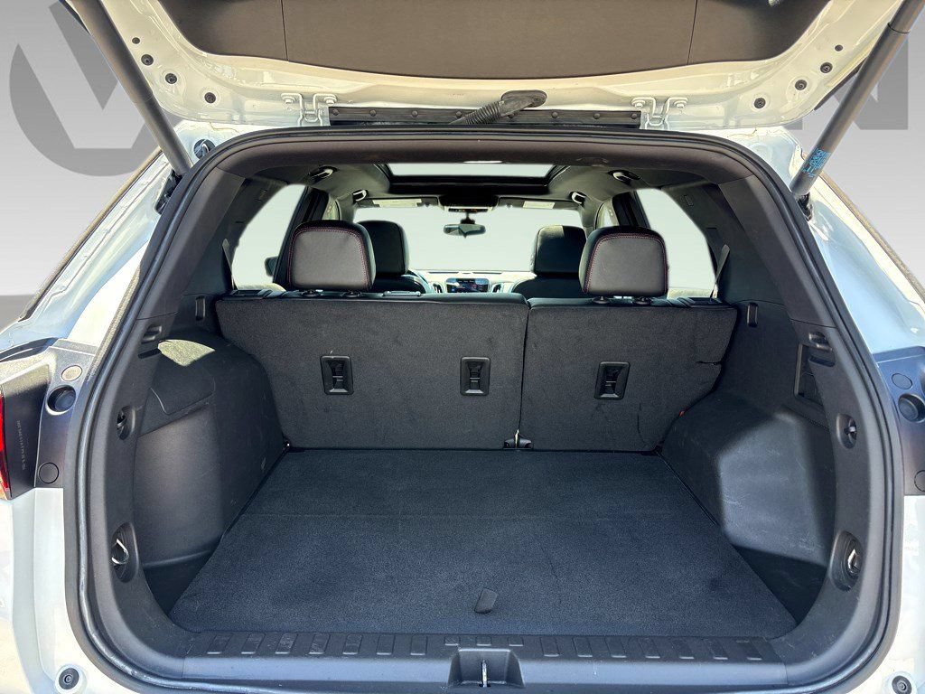 Used 2024 Chevrolet Equinox RS FWD image 21