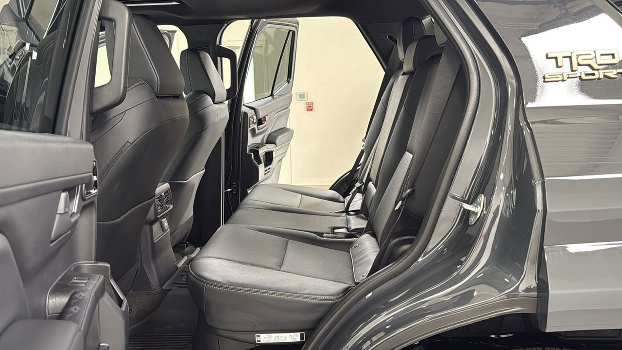 Used 2025 Toyota 4Runner TRD Sport Premium image 15