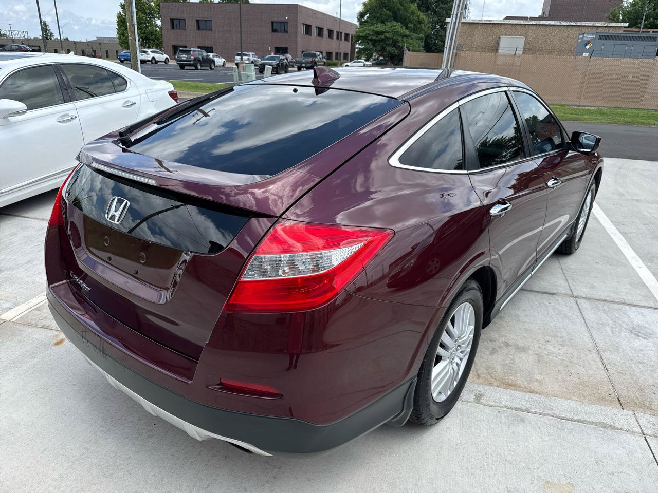 Used 2015 Honda Crosstour EX-L image 11