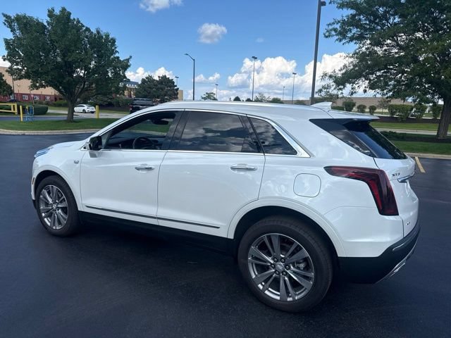 Used 2023 Cadillac XT5 Premium Luxury AWD/4WD image 2