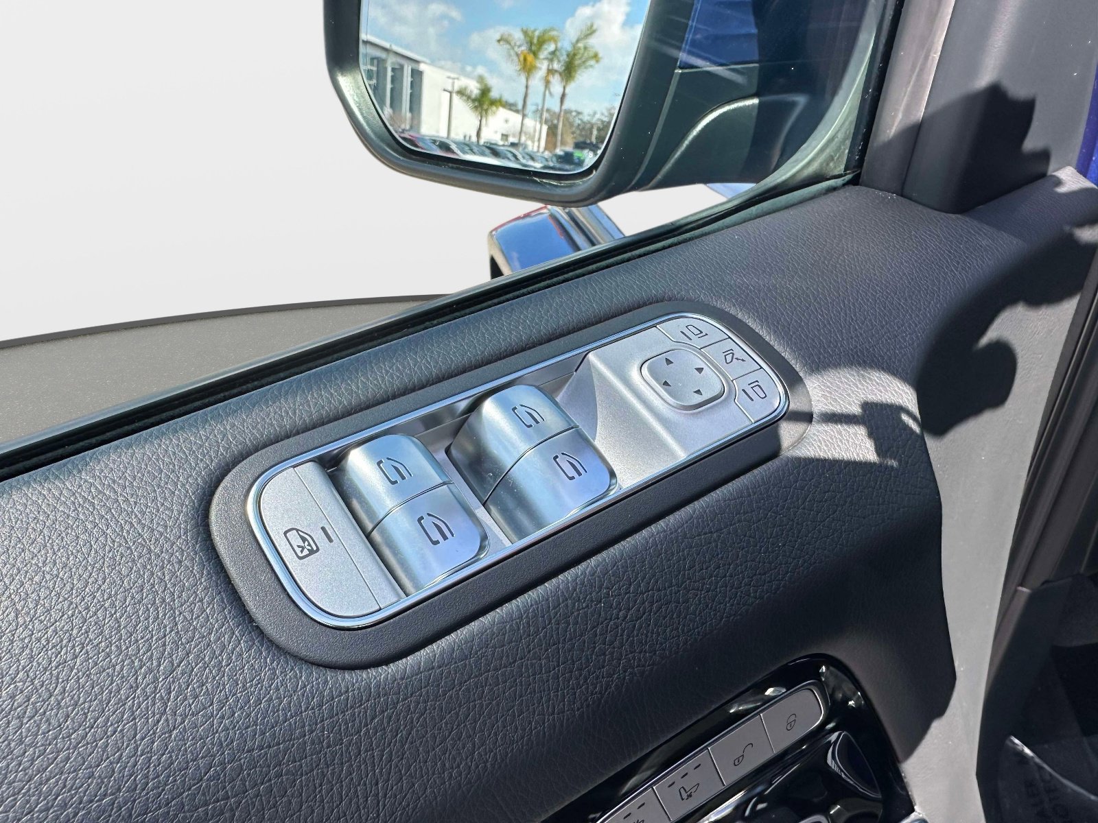 Certified 2025 Mercedes-Benz G 63 AMG 4MATIC image 19