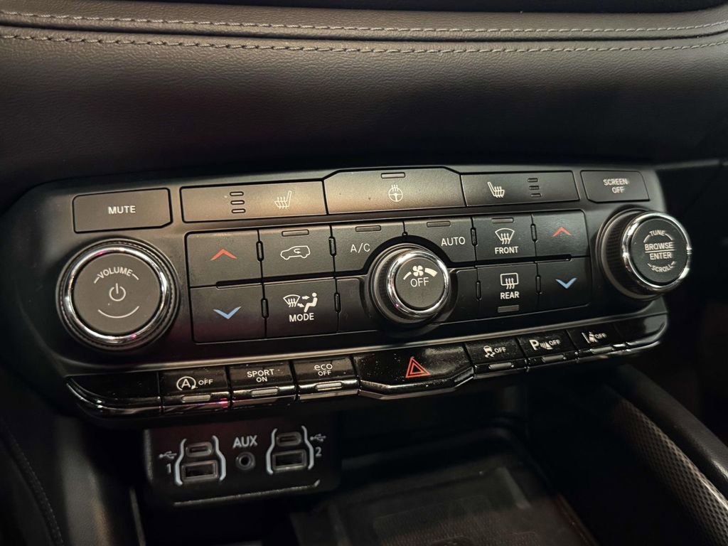 Used 2022 Dodge Durango GT image 24